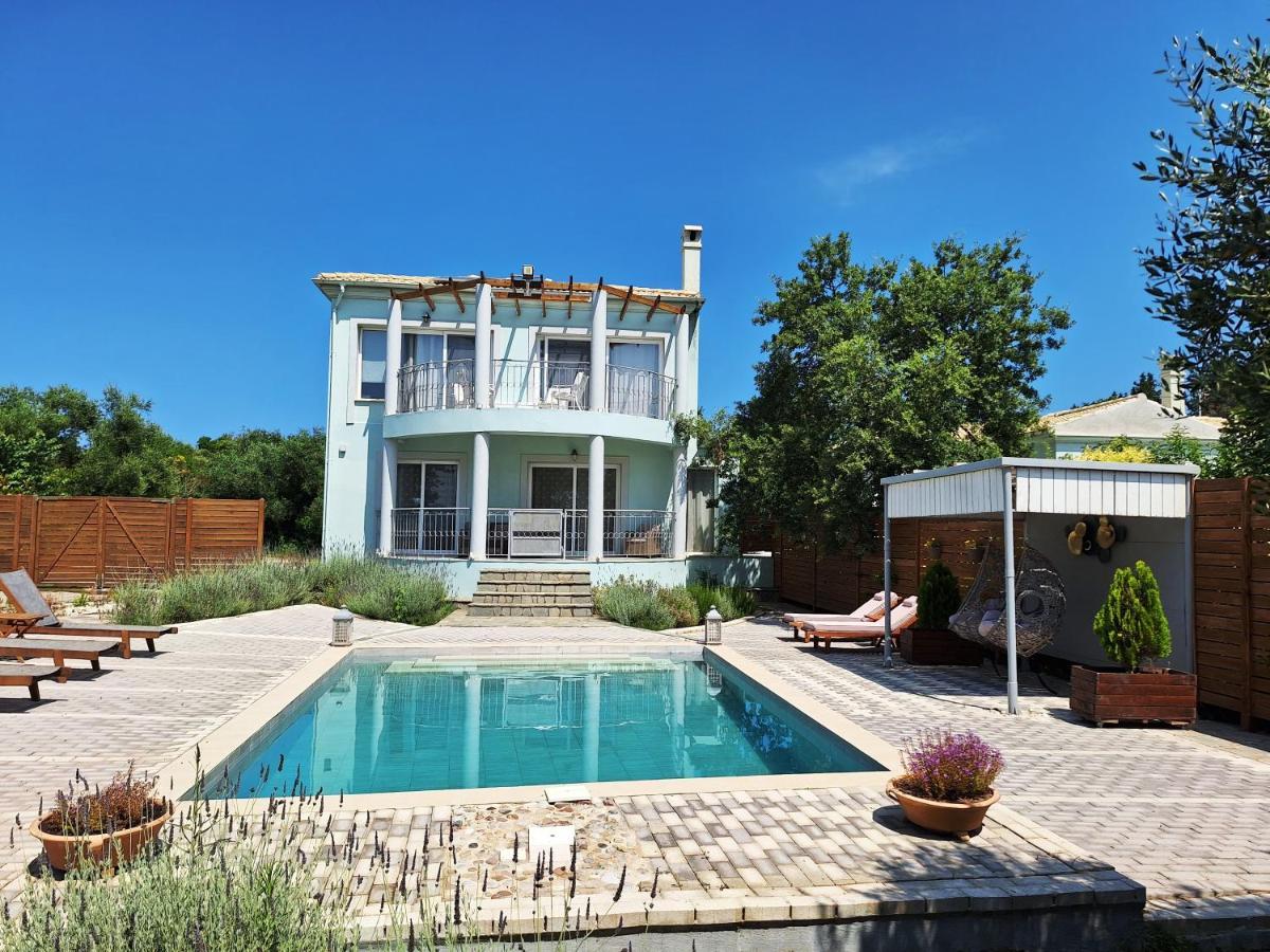 Villa Serenity - Off Grid Villa Poulades Exterior photo